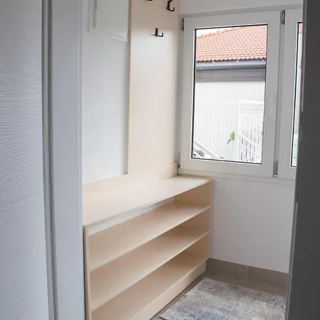 The Quarter - Peaceful Garden In The Old