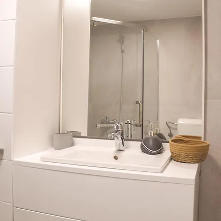 The Quarter - Peaceful Garden In The Old