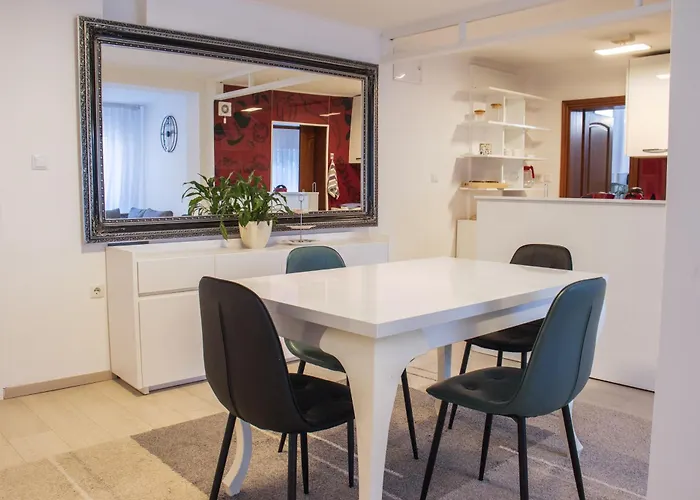 아파트 The Quarter - Peaceful Garden In The Old *