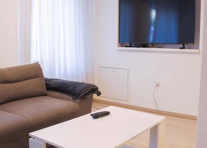 아파트 The Quarter - Peaceful Garden In The Old 사라예보