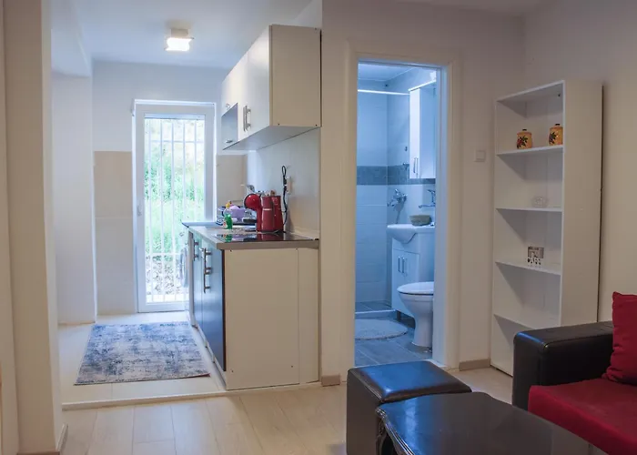 The Quarter - Peaceful Garden In The Old 아파트 사라예보