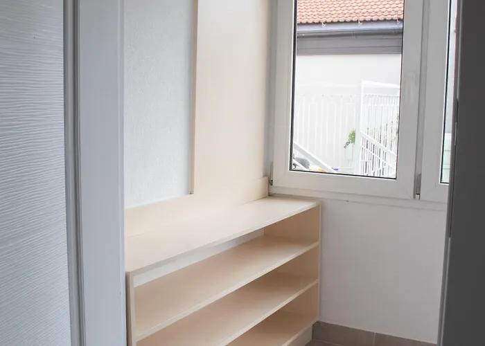 The Quarter - Peaceful Garden In The Old