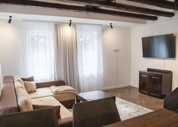 아파트 The Quarter - Peaceful Garden In The Old